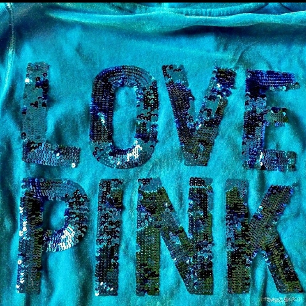 SOLD!!!!✨PINK✨ blue velore sequin zip up